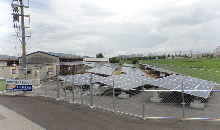 亀井組太陽光発電実験センター設置